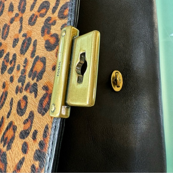 Fossil Black Leather Clutch Handbag Leopard Print - Picture 8 of 11